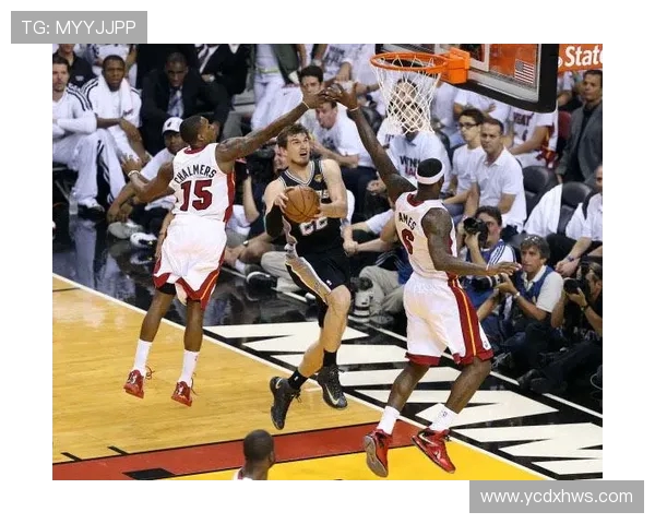 2015年NBA总决赛骑士与马刺的巅峰对决回顾与精彩瞬间分析